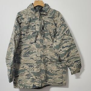 Army GoreTex Camouflage Military Parka All Purpose Hunting Mens Medium Long